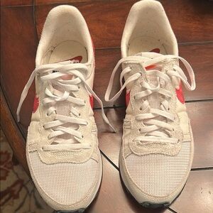 Men’s Nike White and Red Sneakers